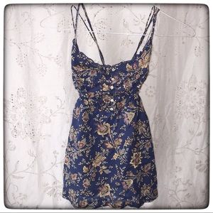 A&F floral top